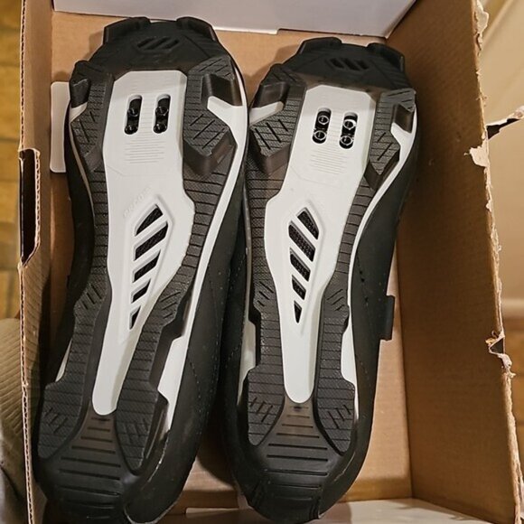 Louis Garneau Men's Multi Air Flex II Shoes Size 9 New - Picture 6 of 7